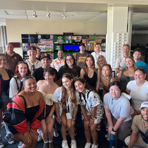 photo of JMS first-year students at behind-the-scenes-tour of Petco Park