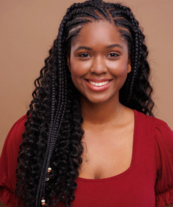 Donae Swanson: Outstanding Theatre Arts Undergraduate 