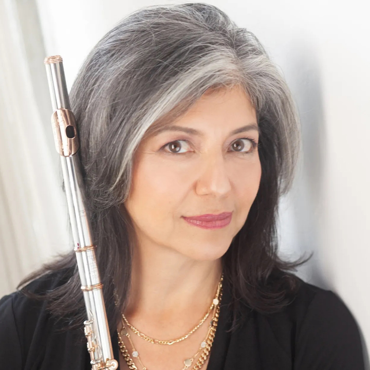 Elena Yarritu holding a flute.