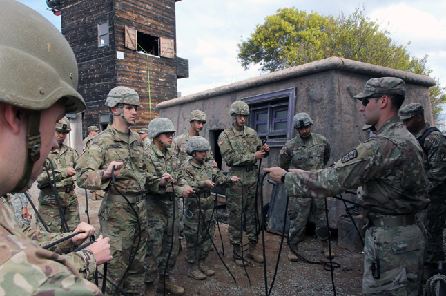 Army RTOC Students listening to an instructor